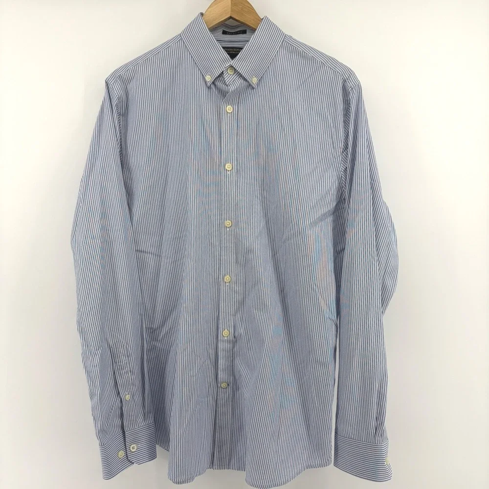 Banana Republic Grant Fit Mens Blue Pinstripe 120s Supima Cotton Shirt‎ Size M